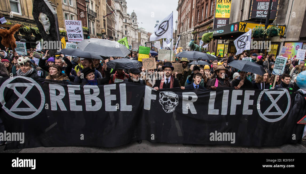 London, UK. 24th Nov 2018. 24 November, 2018. London,UK. 'Extinction Rebellion' climate protesters demonstrated in central London with a funeral procession which included a sit down outside Downing Street and a march to Buckingham Palace. David Rowe/ Alamy Live News. Stock Photo