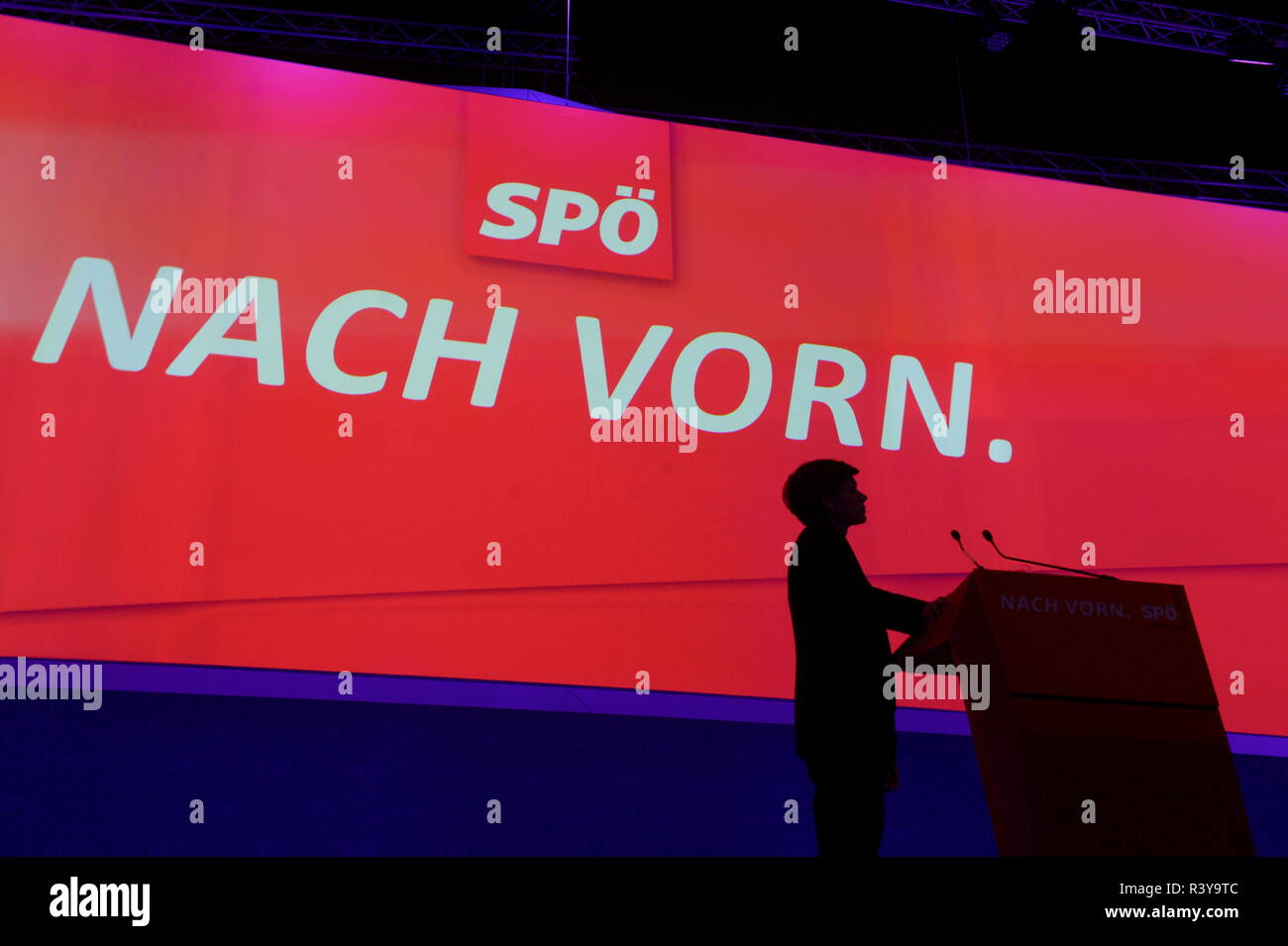 Wels, Upper Austria, Austria. November 24, 2018. On November 24 and 25, 2018, the SPÖ (Social Democratic Party of Austria) holds its 44th Ordinary Federal Party Congress in the Messehalle Wels.  Picture shows Pamela Rendi Wagner.  Credit: Franz Perc / Alamy Live News Stock Photo