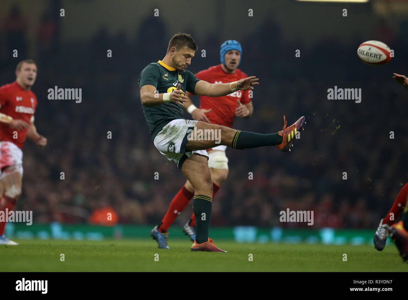 Handre Pollard of South Africa in action. Wales v South Africa, Under  Armour series Autumn international rugby match at the Principality Stadium  in Cardiff ,Wales , UK on Saturday 24th November 2018.
