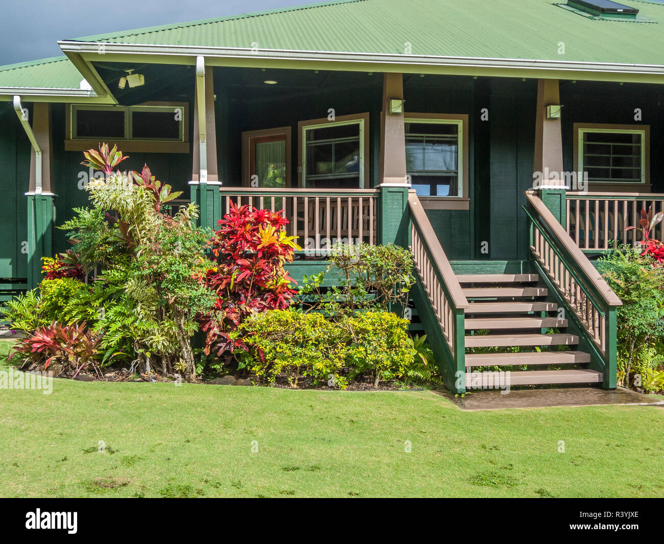 Hanalei Bay, Hawaii, Kauai, home and porch Stock Photo Alamy