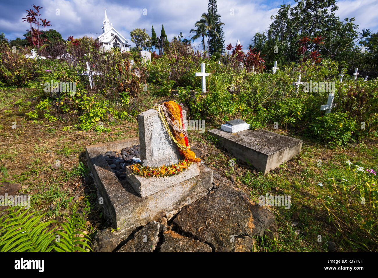 Cemetery at St. Benedict's Painted Church, Captain Cook, Big Island, Hawaii, USA Stock Photo Alamy