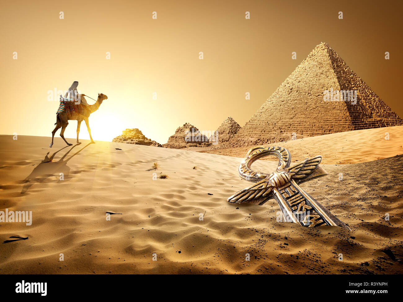 Pyramids and ankh Stock Photo - Alamy, image size:1300x974