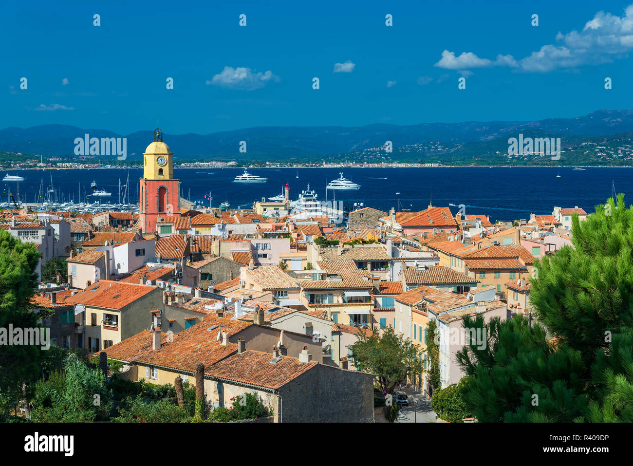 Lighthouse of saint tropez hi-res stock photography and images - Alamy
