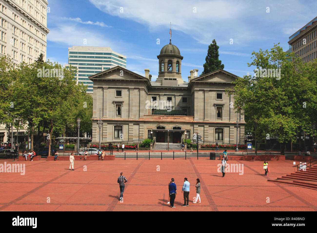USA, Oregon, Portland. Pioneer Courthouse and Pioneer Square. Credit as: Steve Terrill / Jaynes Gallery / DanitaDelimont.com Stock Photo