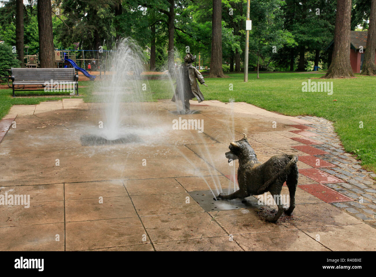 USA, Oregon, Portland. Statue in Beverly Cleary Sculpture Garden