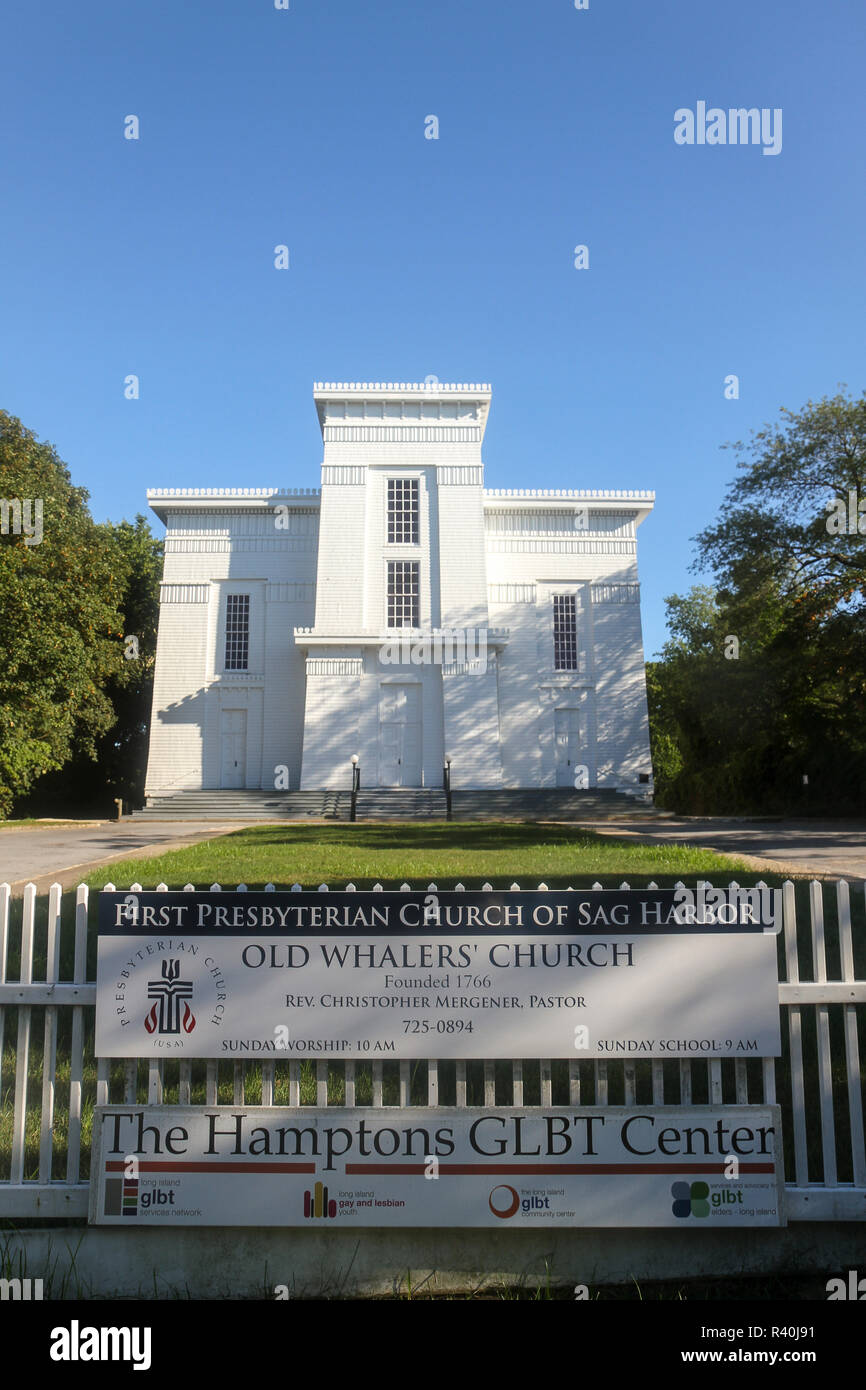 The First Presbyterian Church of Sag Harbor, also known as the Old Whalers' Church, was built in 1844. Sag Harbor, Long Island, New York, Usa. Stock Photo