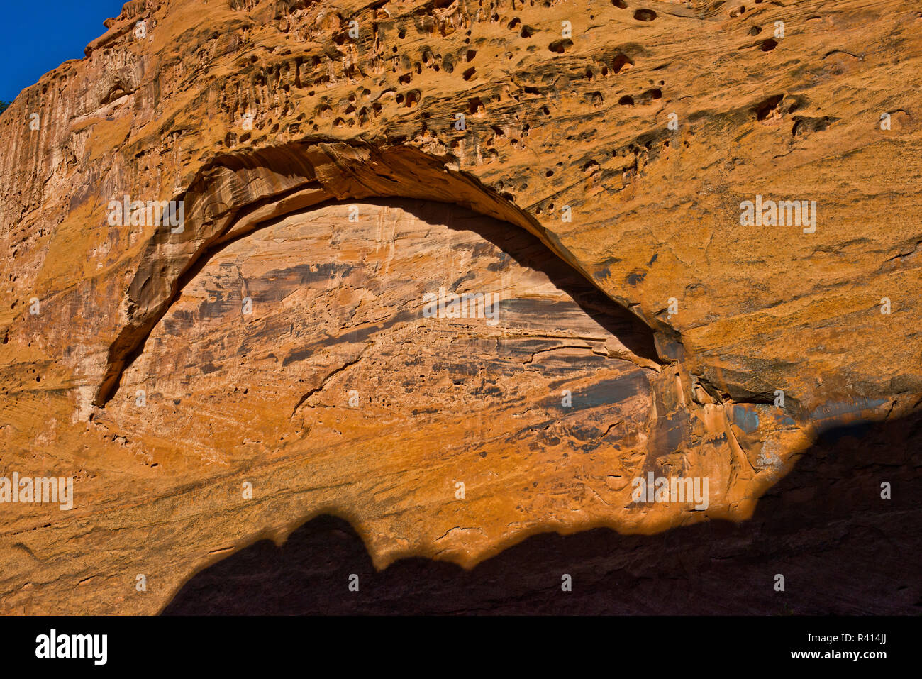 Burr arch hi-res stock photography and images - Alamy