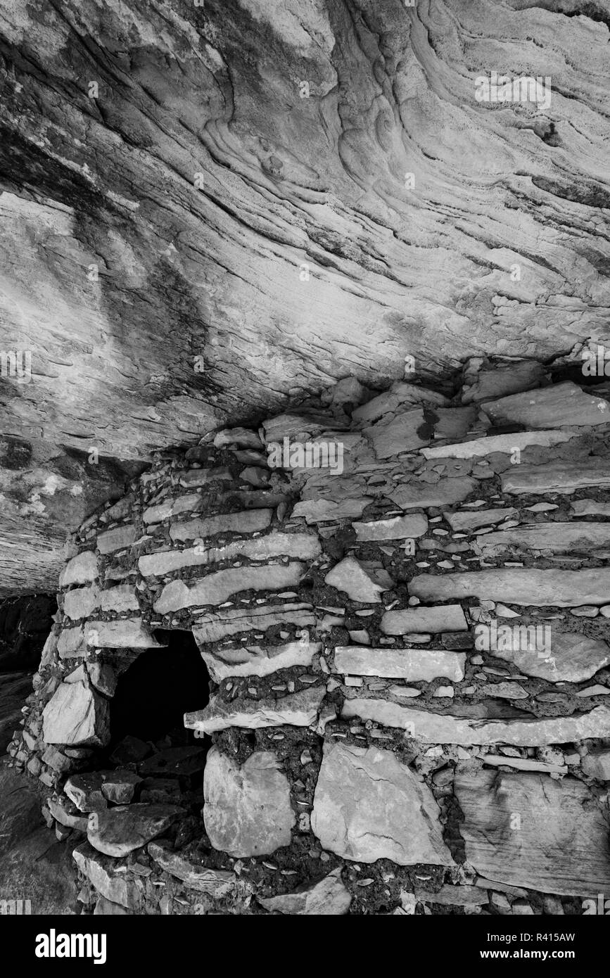 USA, Utah, House on Fire Ruin, Cedar Mesa, Bears Ears National Monument