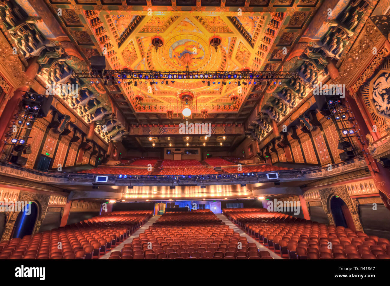 State theater washington hi-res stock photography and images - Alamy