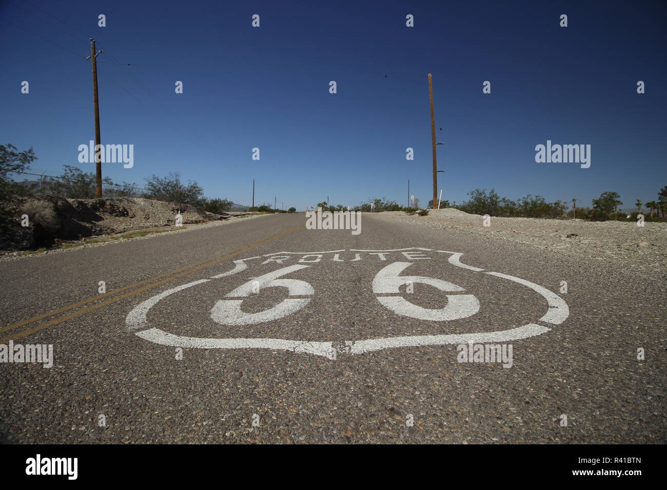 Straßenmarkierung Route 66 USA Stock Photo