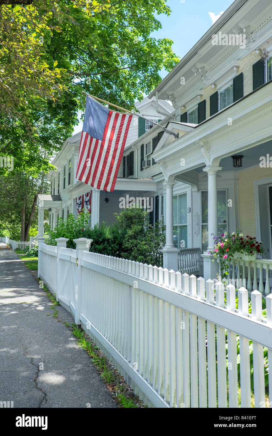Antique colonial homes, Woodstock, Vermont, USA Stock Photo Alamy