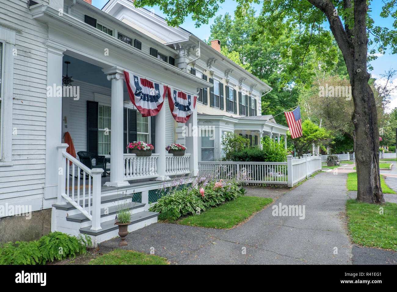 Antique colonial homes, Woodstock, Vermont, USA Stock Photo Alamy