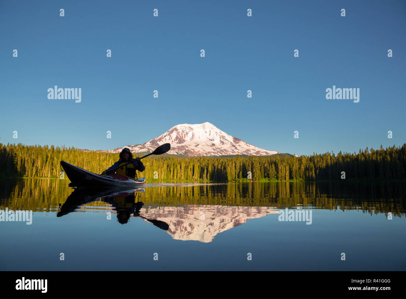 Mt adams washington state usa hi-res stock photography and images - Alamy