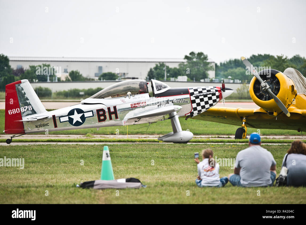 USA, Wisconsin, Oshkosh, AirVenture 2016, 2006 Vans RV8 Experimental