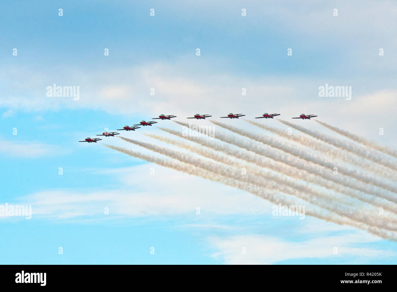 USA, Wisconsin, Oshkosh, AirVenture 2016, Canadian Air Force Snowbirds Aerobatic Team Aircraft flying Canadair CT-114 Tudor Jets formation Pattern Stock Photo