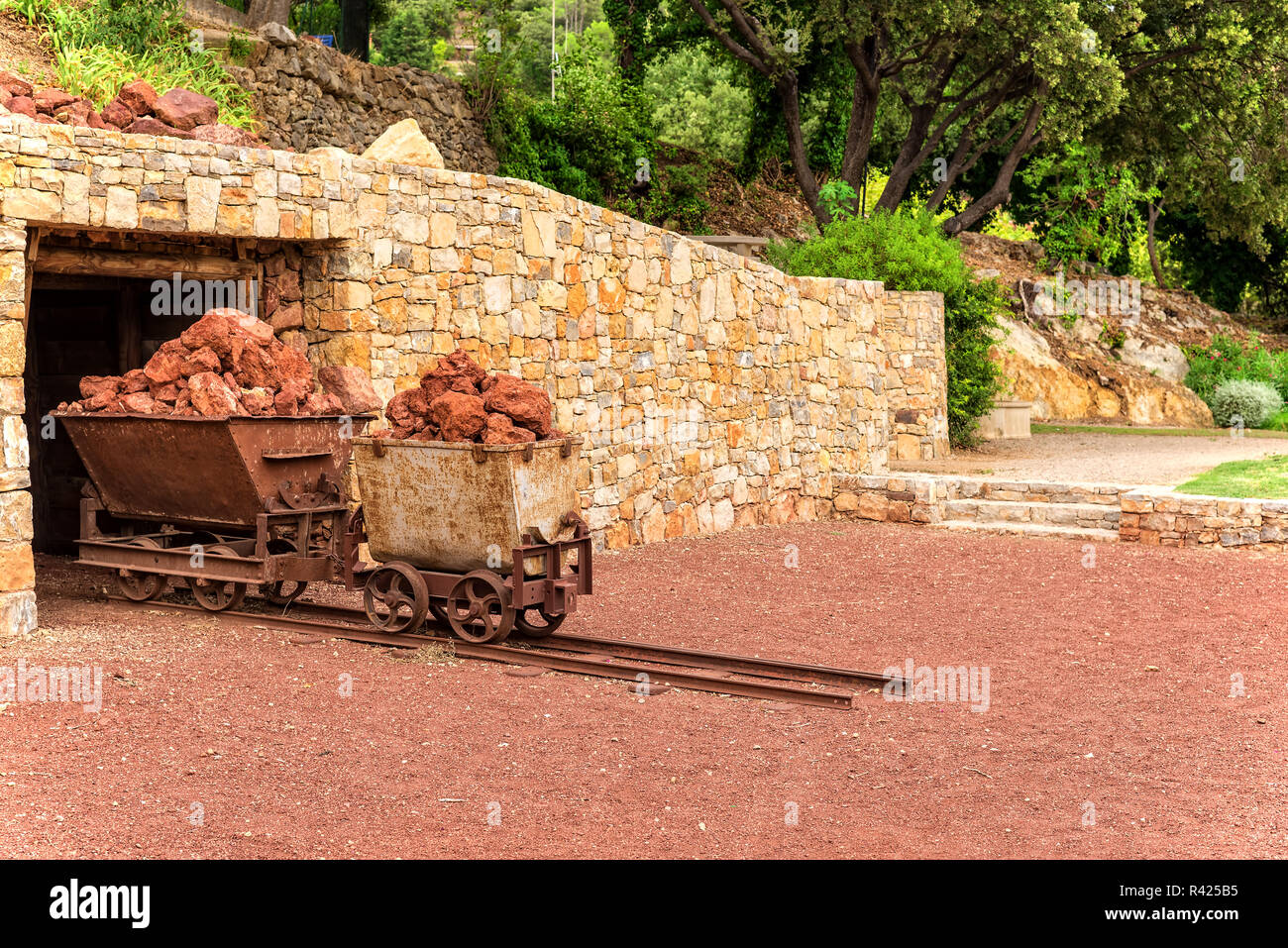 les mines de bauxite Stock Photo