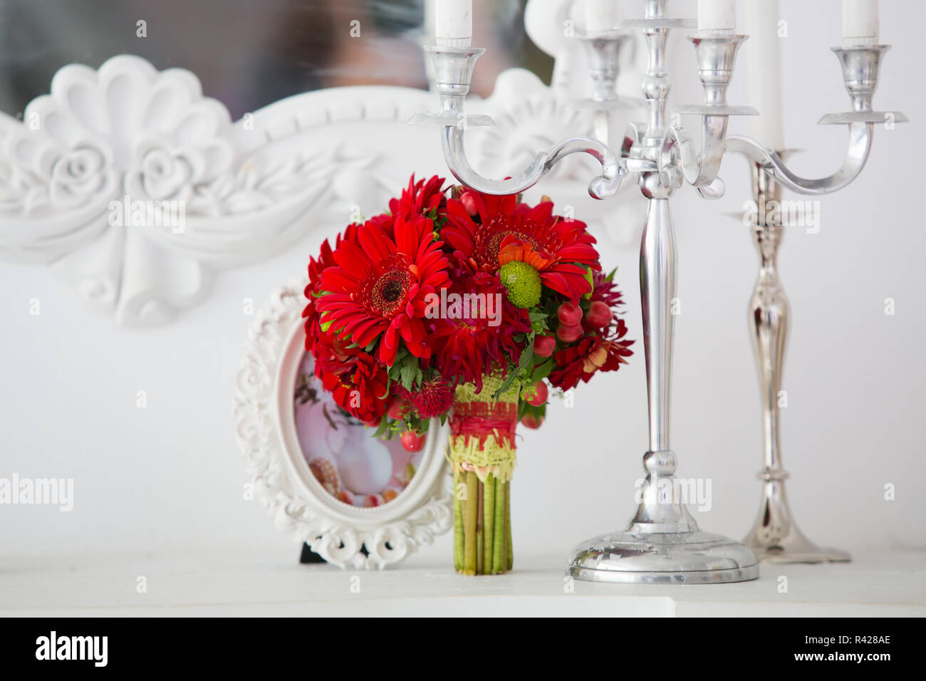 Red Bridal Bouquet Stock Photo Alamy Red Bridal Bouquet Stock Photo Alamy