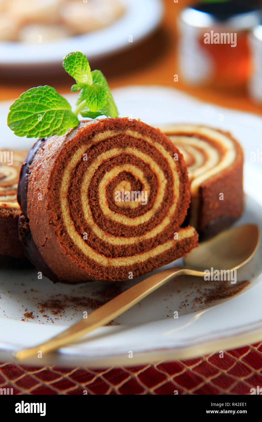 Sponge cake roll Stock Photo Alamy