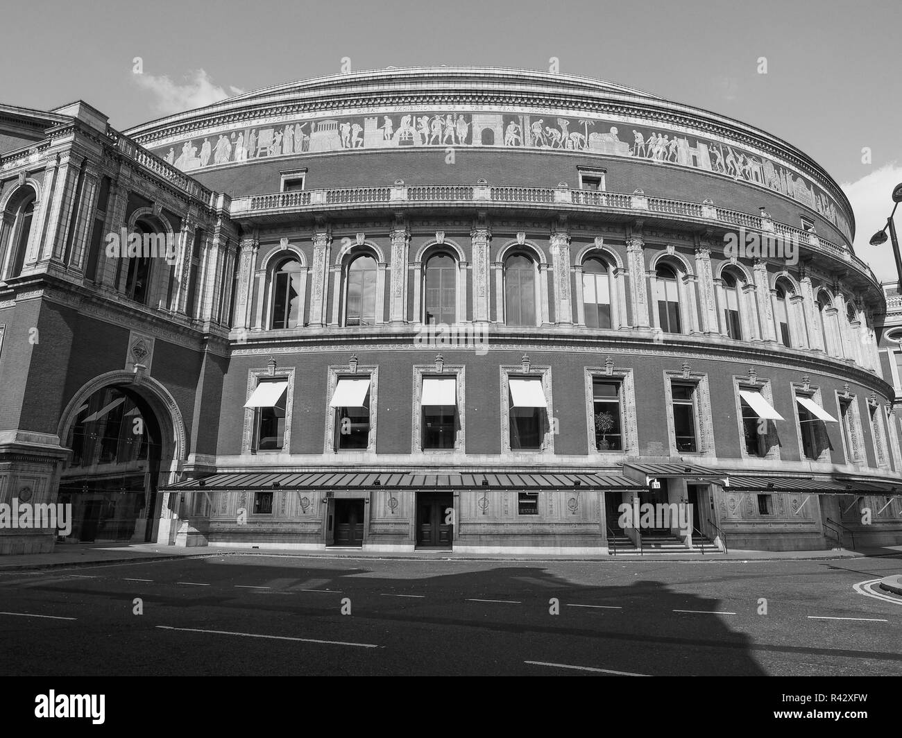 Black and white Royal Albert Hall in London Stock Photo - Alamy