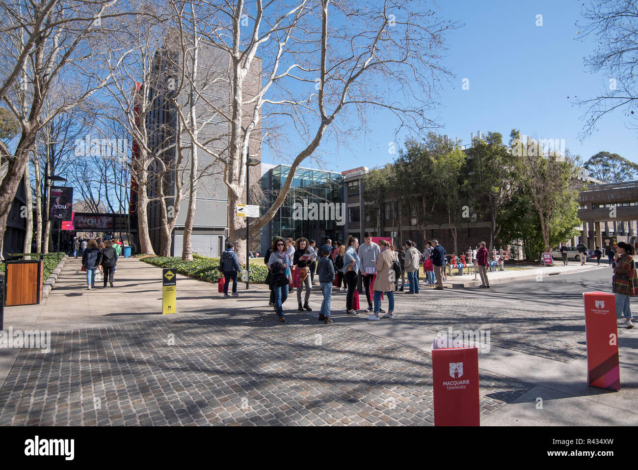 People walking along Wally's Walk, named after architect and Uni planner Dr Walter V Abraham, at Macquarie  University open day in 2018 Stock Photo