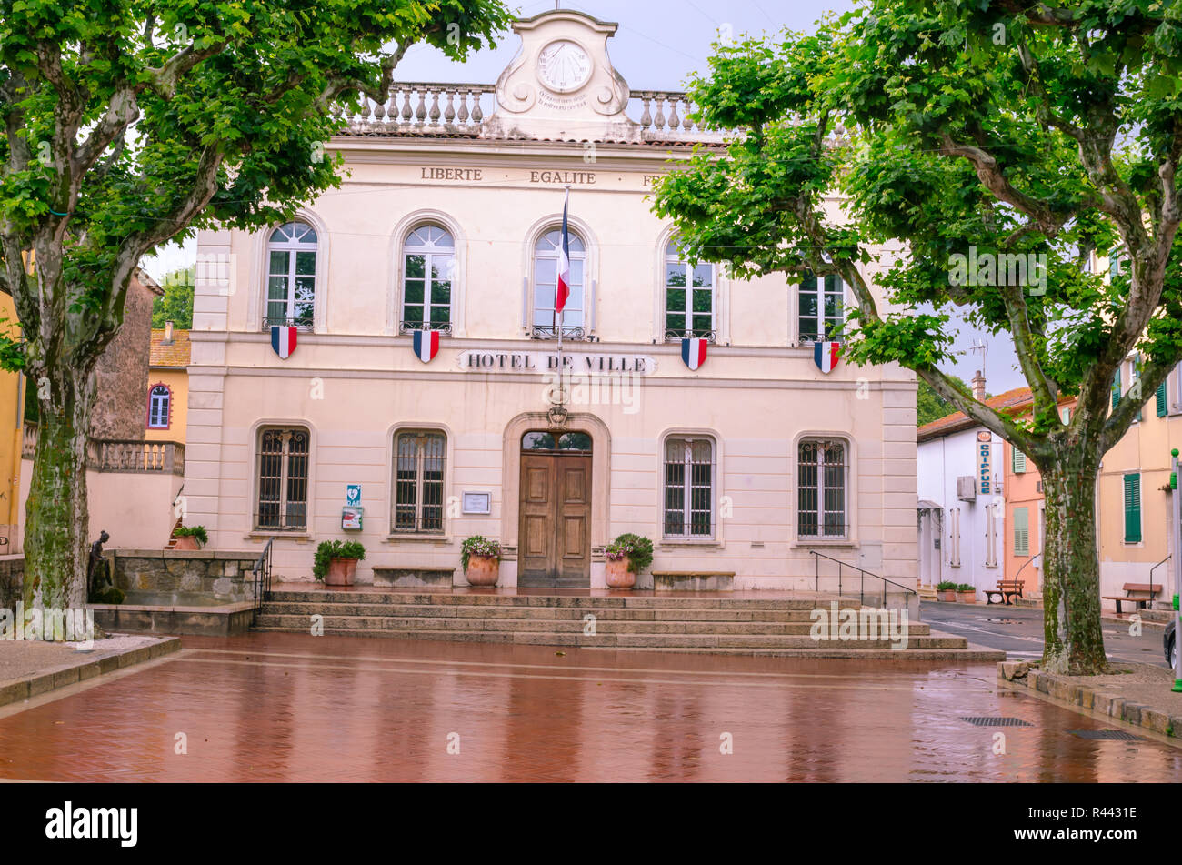 Mouans sartoux hires stock photography and images Alamy