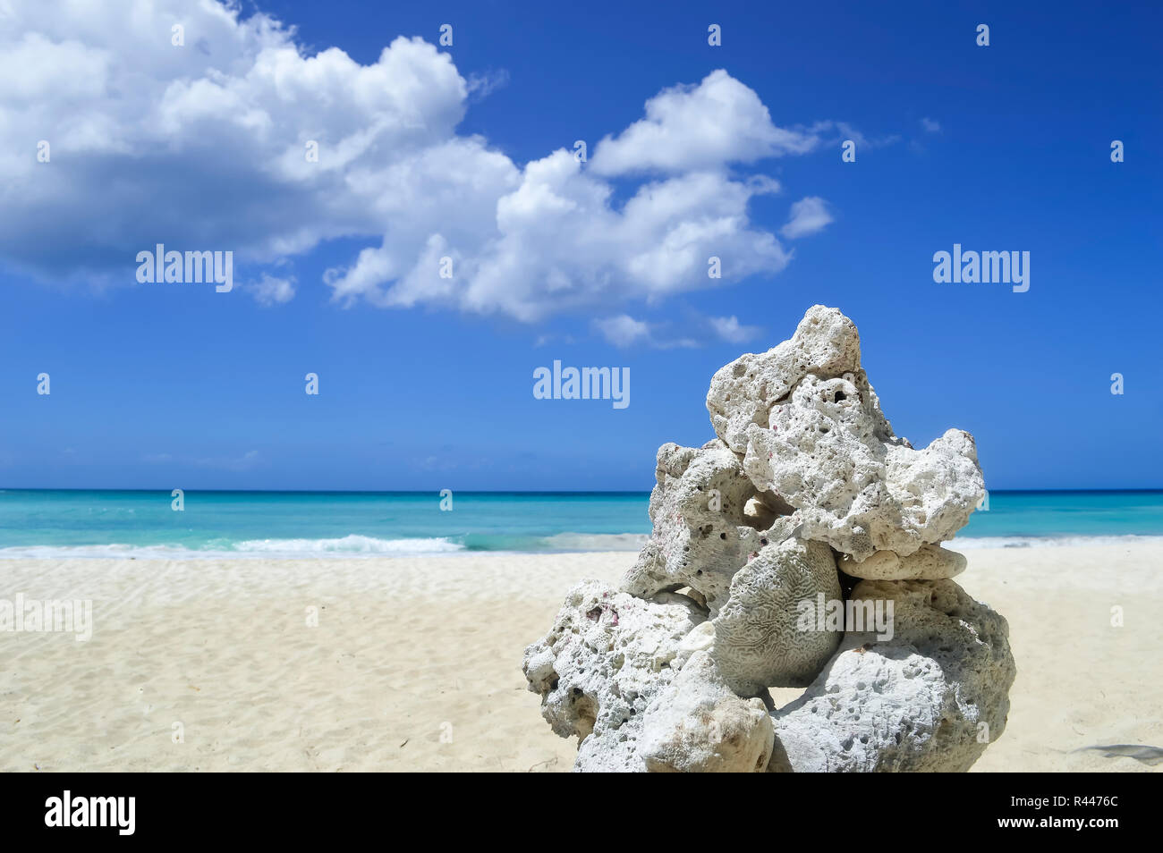 Rock Formation on Exotic Caribbean Beach Stock Photo - Alamy