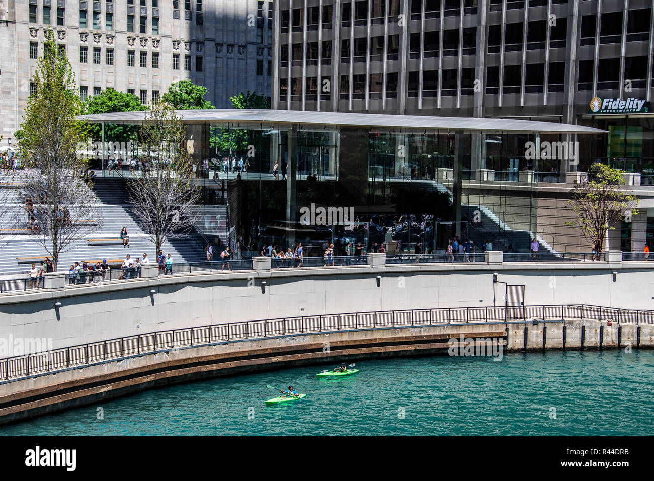 Apple Store Michigan Avenue, Apple Store Chicago Architects…