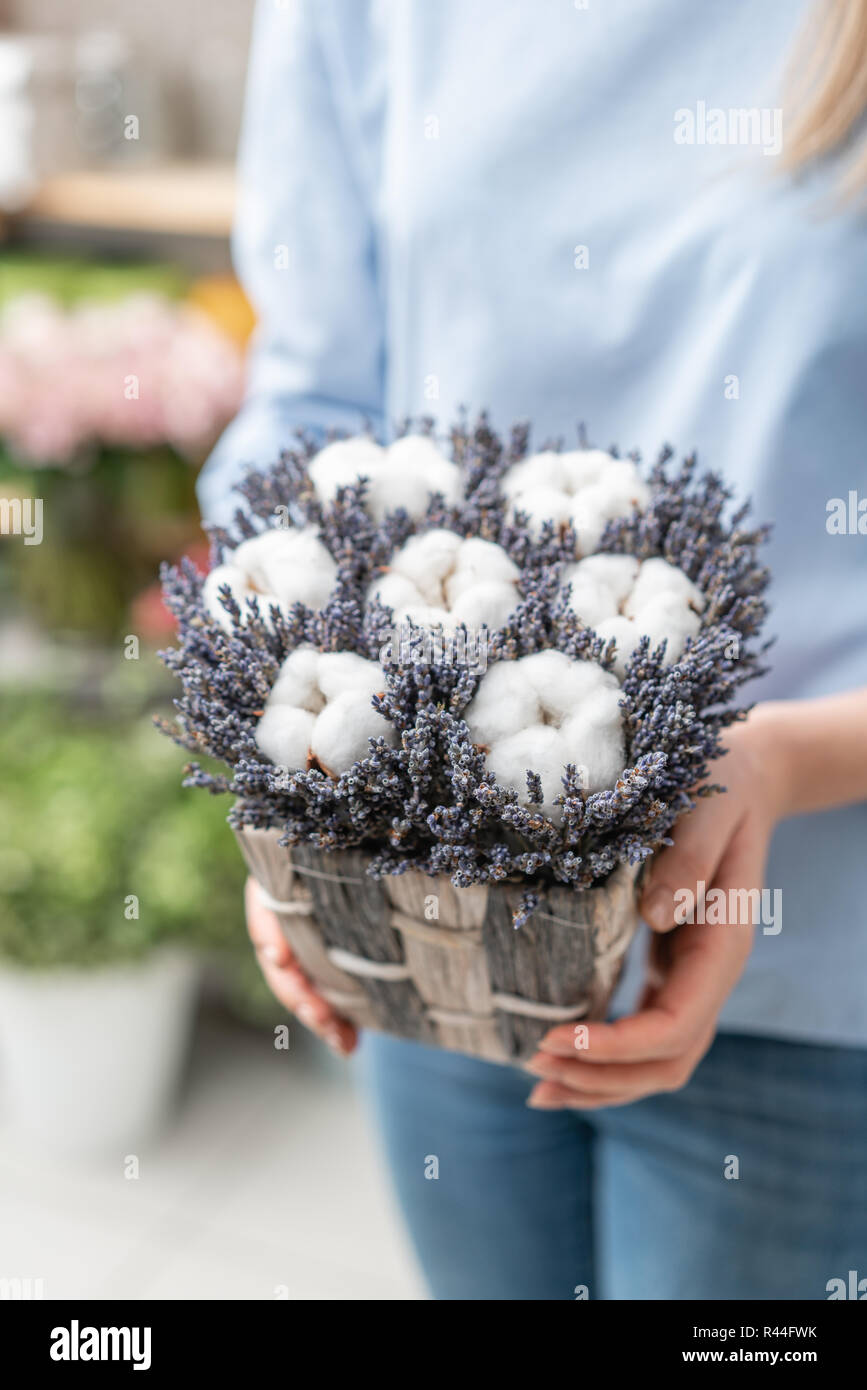 Female Hands Holding Dry Lavender Flowers Bunch. Back View Stock Image -  Image of love, aromatic: 163286993