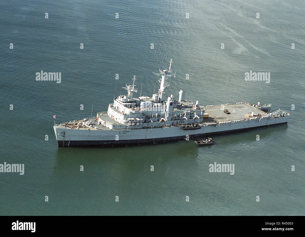 Royal navy sea king falklands hires stock photography and images Alamy