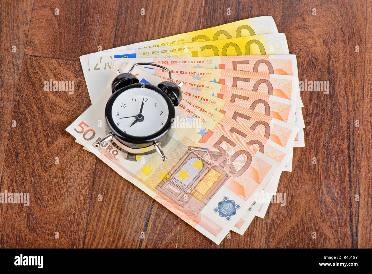 Time - money. Business concept Stock Photo - Alamy