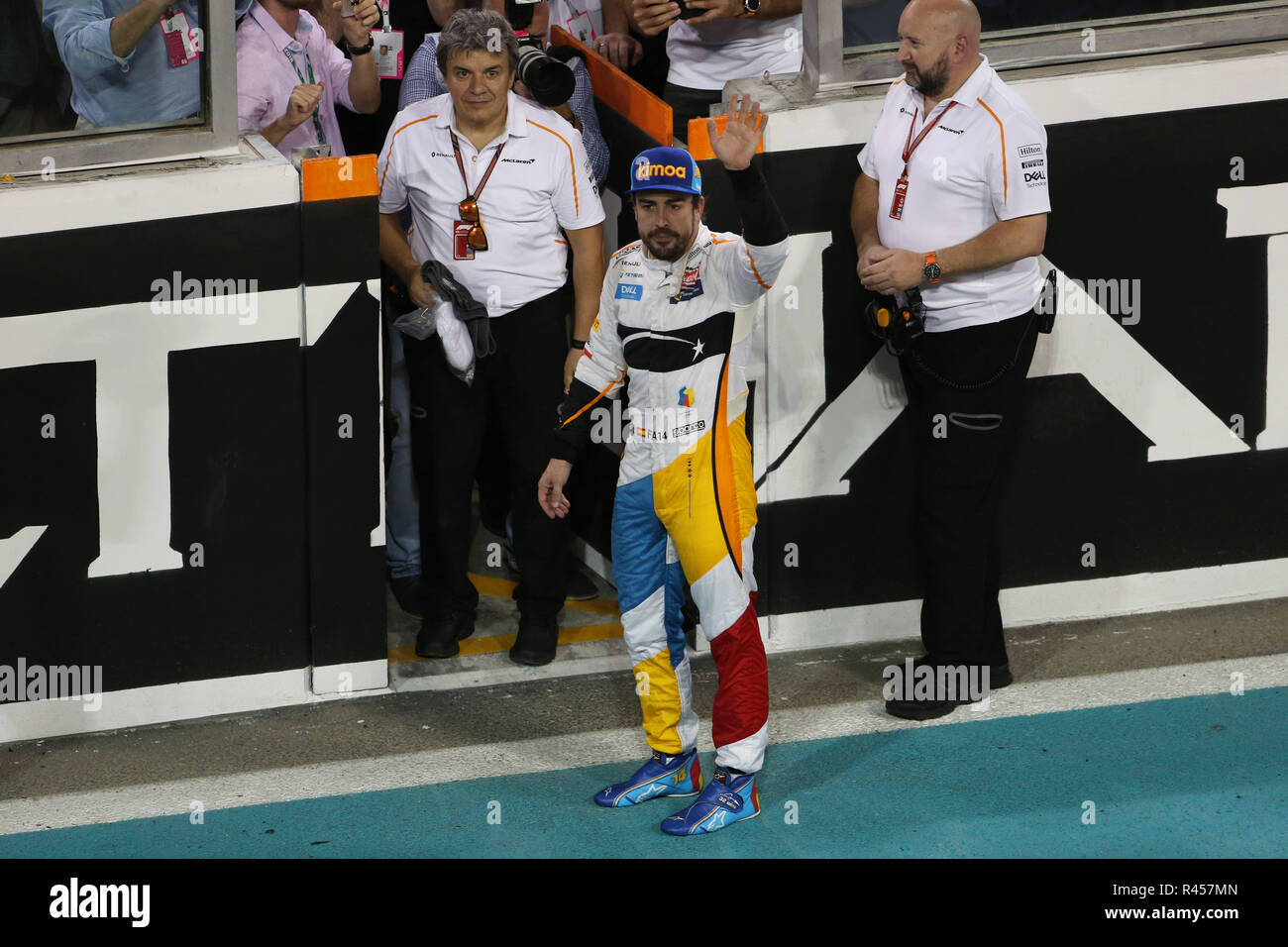 fernando alonso abu dhabi 2018