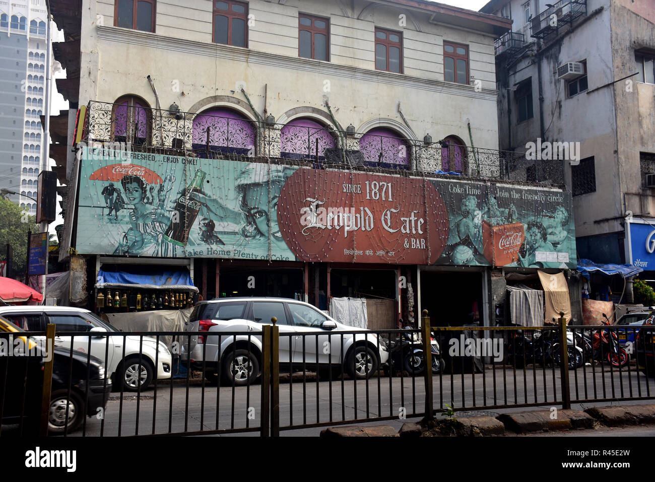 Leopold cafe mumbai hi-res stock photography and images - Alamy