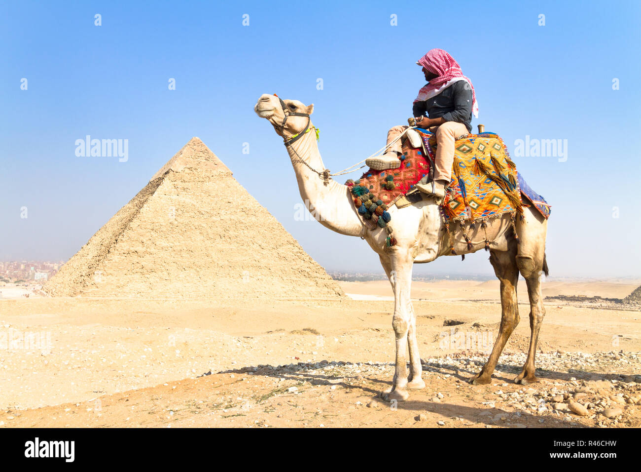 Pyramides egypt hi-res stock photography and images - Alamy