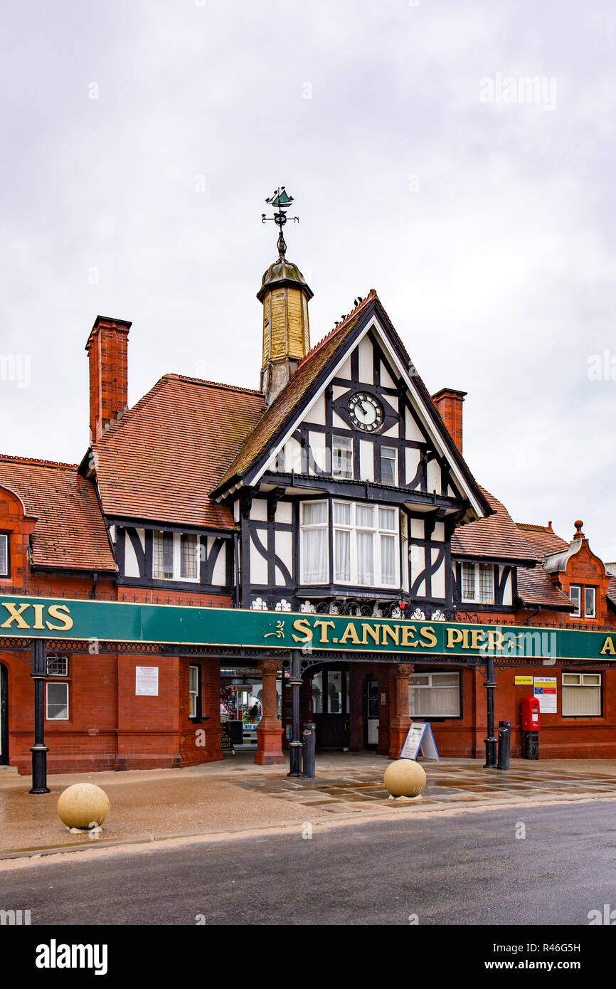 Entrance to St Annes Pier in Lytham St Annes Lancashire UK Stock Photo