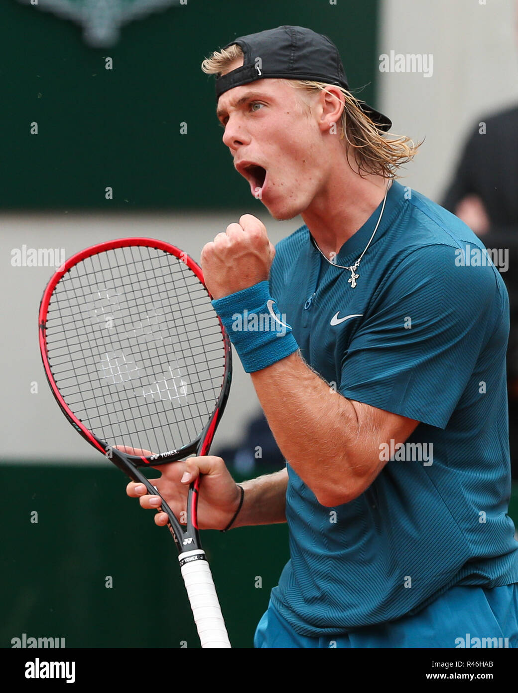 Denis shapovalov racquet hi-res stock photography and images - Alamy