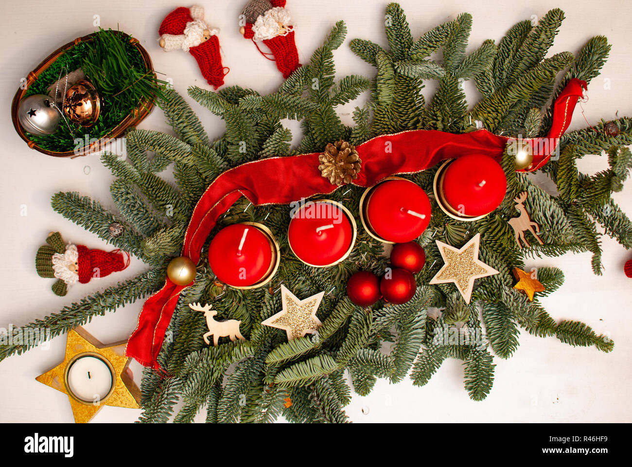 Catholic Advent Wreath Hi Res Stock Photography And Images Alamy