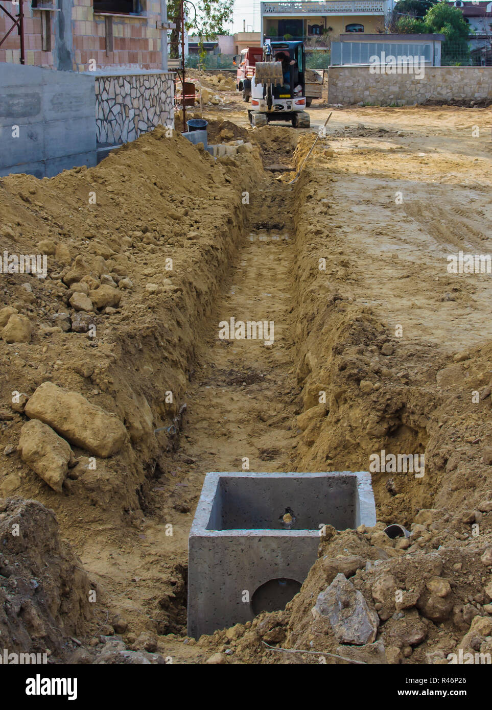Excavation trench fibre optic hi-res stock photography and images - Alamy