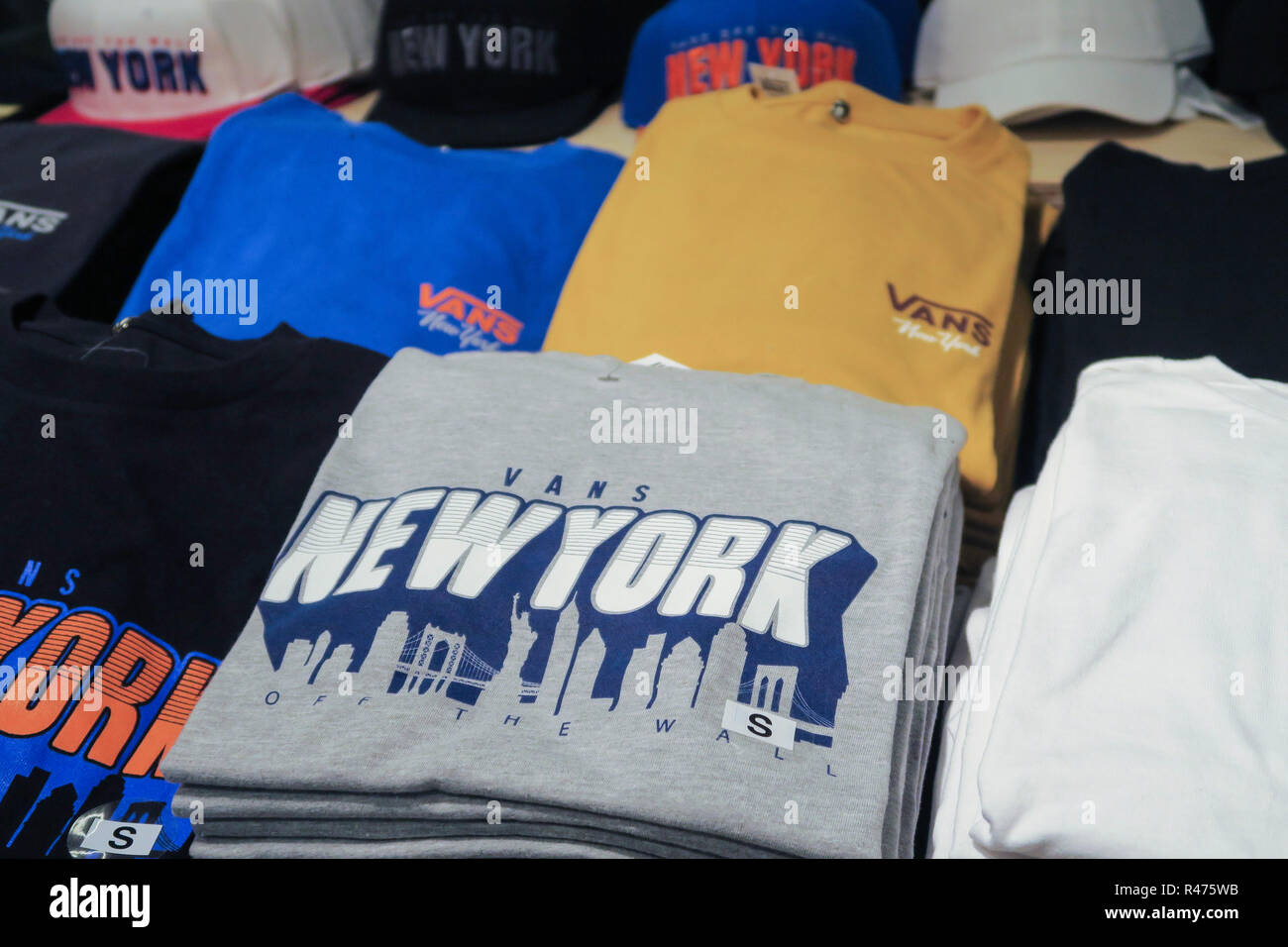 Vans T Shirt Hi Res Stock Photography And Images Alamy