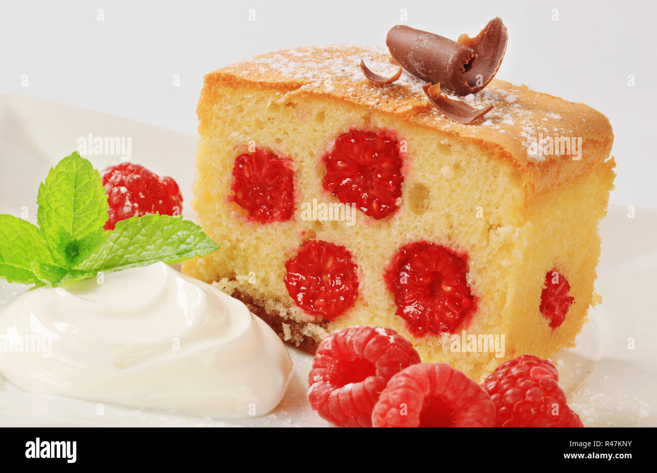 Raspberry sponge cake Stock Photo - Alamy