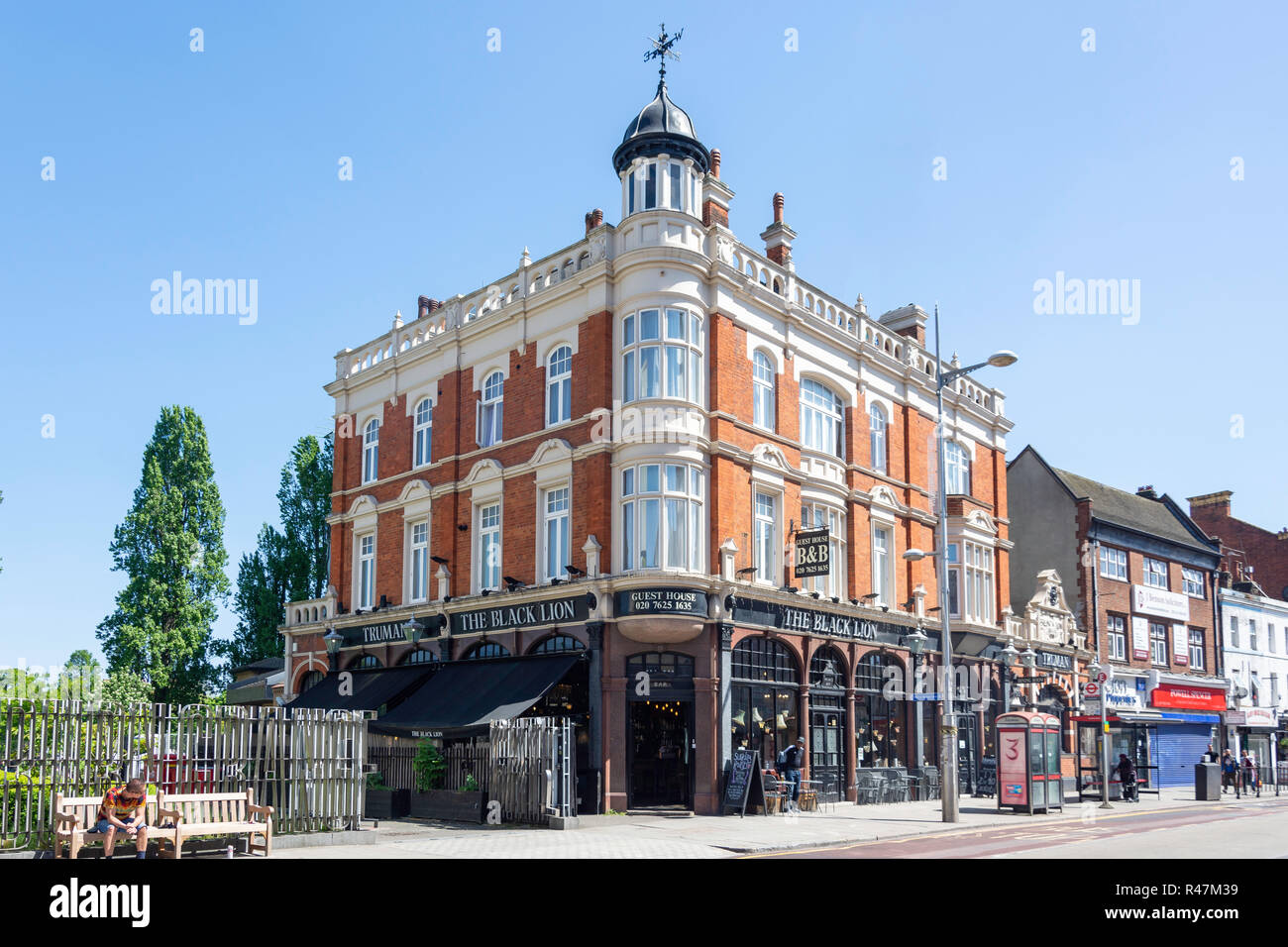 19th century The Black Lion Pub, Kilburn High Road, Kilburn, London Borough of Camden, Greater London, England, United Kingdom Stock Photo