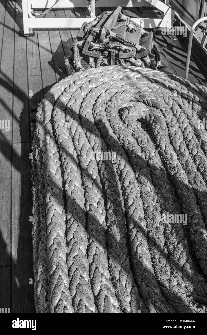 Plaited ropes hires stock photography and images Alamy