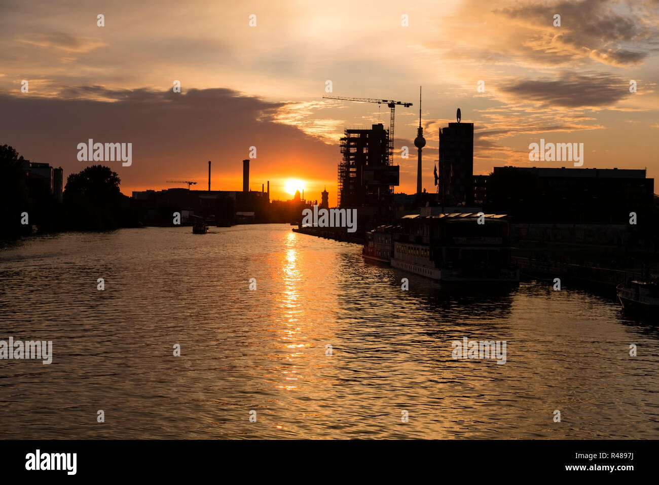 Alex story rowing hi-res stock photography and images - Alamy