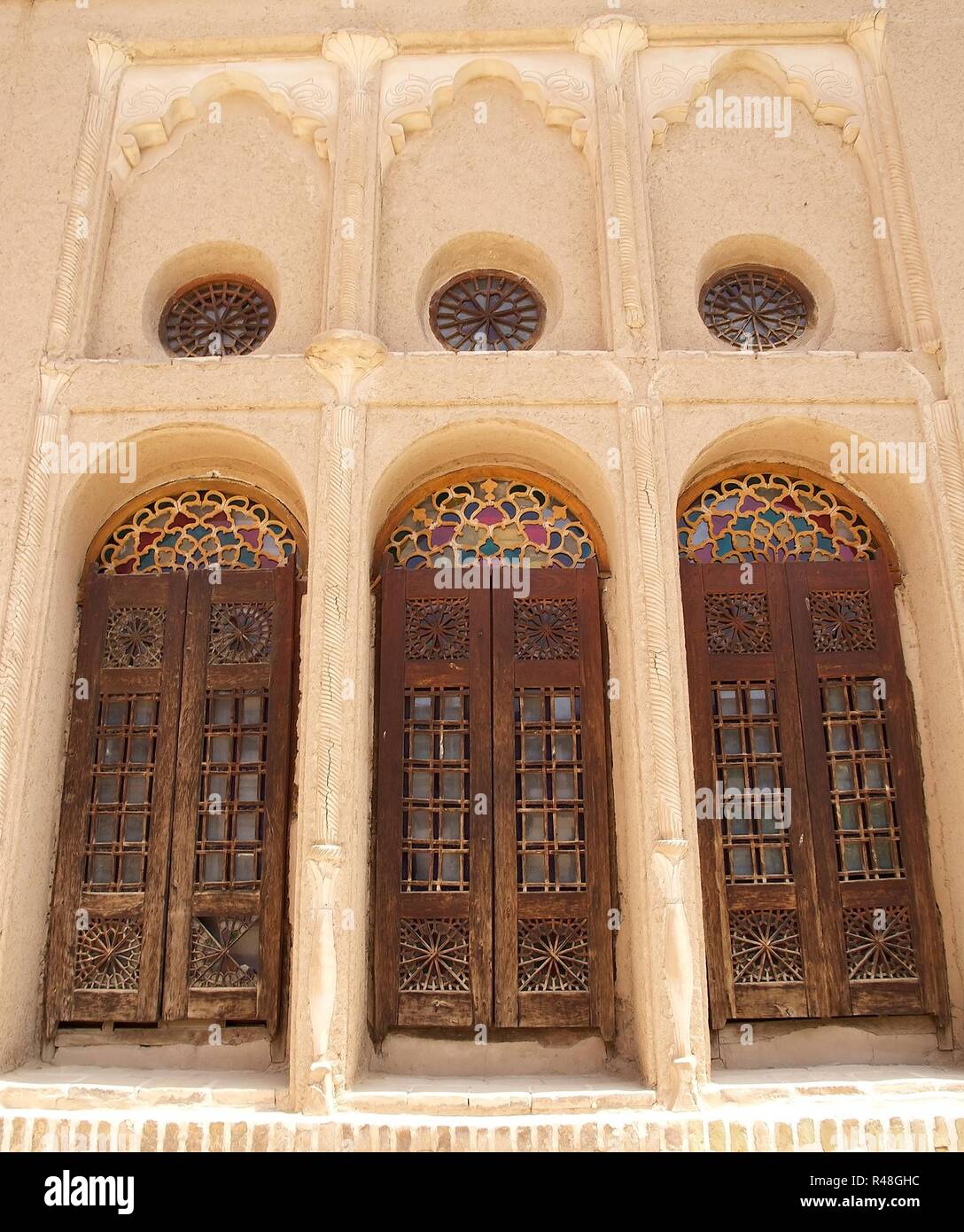 Persian historic home courtyard hi-res stock photography and images - Alamy