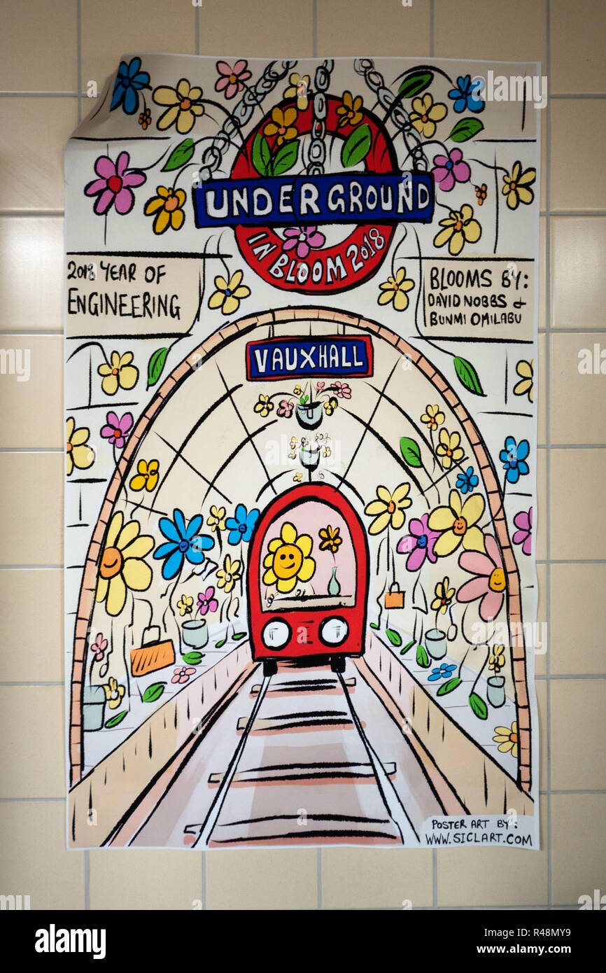 Vauxhall station advertising hires stock photography and images Alamy