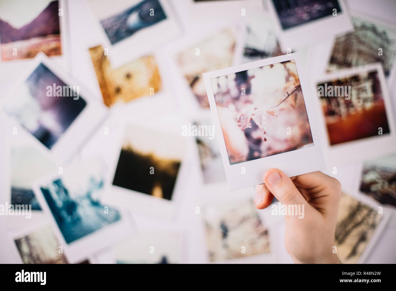 Polaroid pictures pile hi-res stock photography and images - Alamy