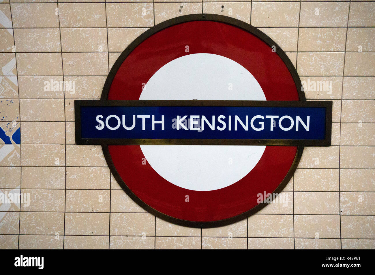 South Kensington London Iconic Underground Tube Sign Logo Stock Photo 