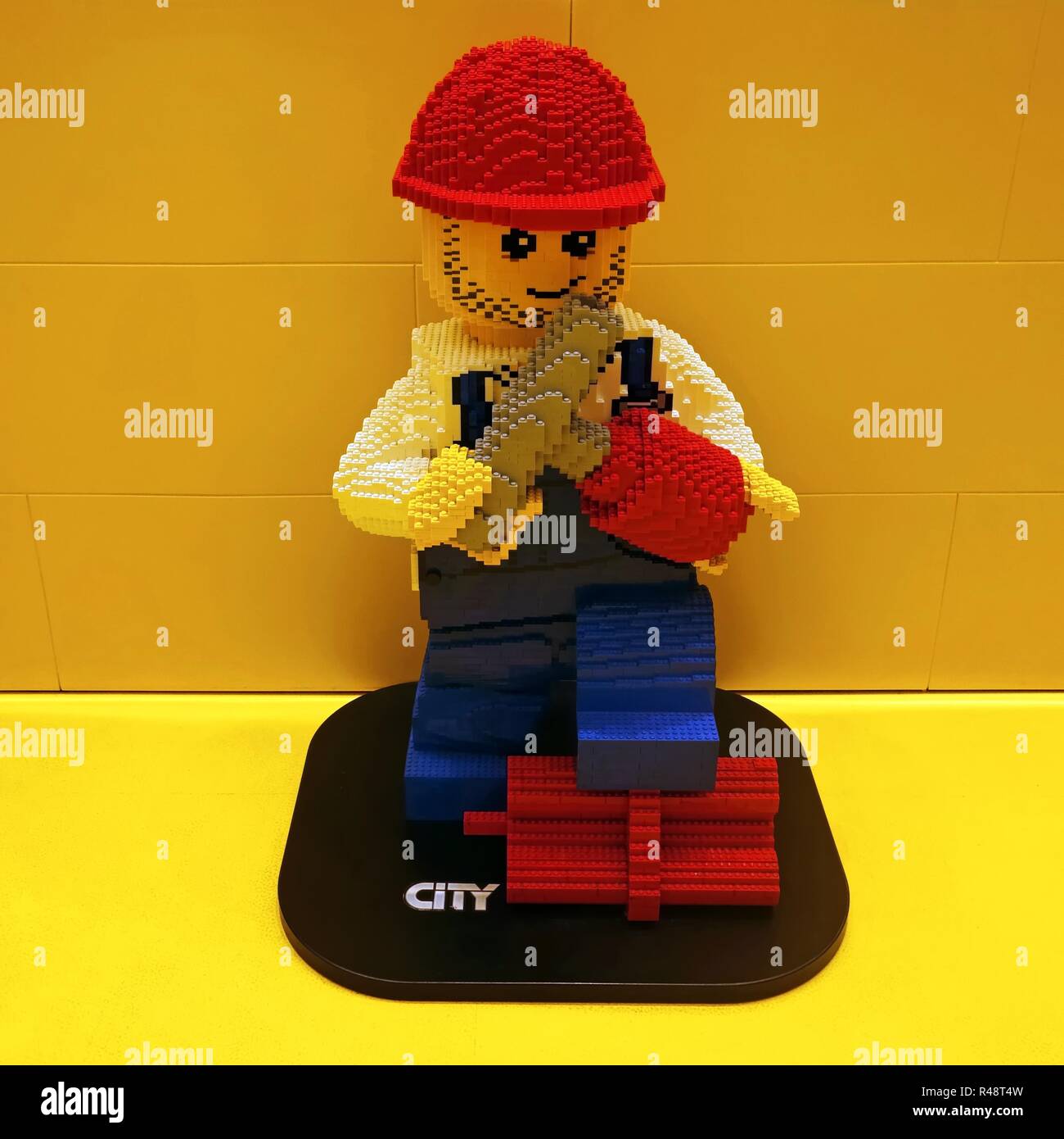 Minifigure LEGO® City - Le rockeur - Super Briques