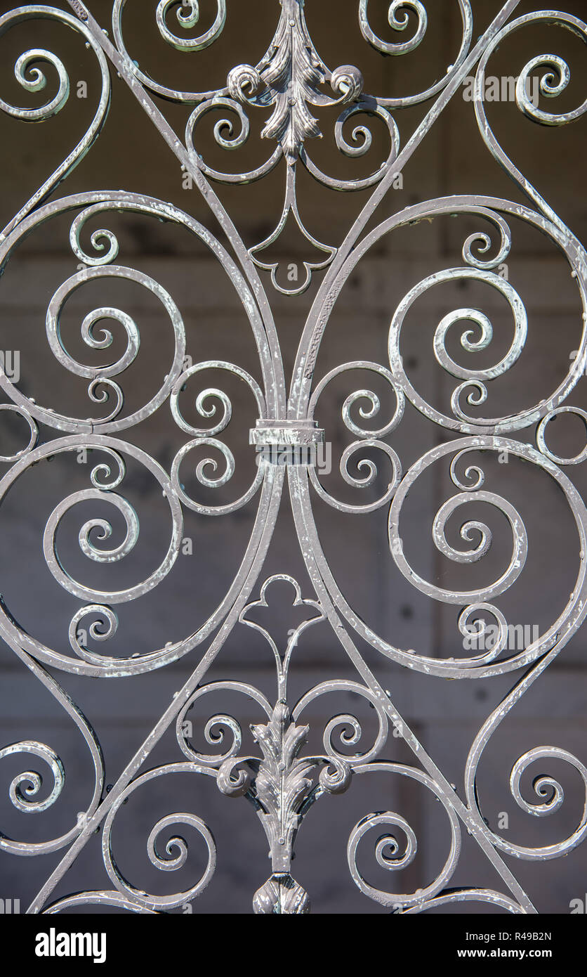 Symmetry Outline High Resolution Stock Photography and Images - Alamy