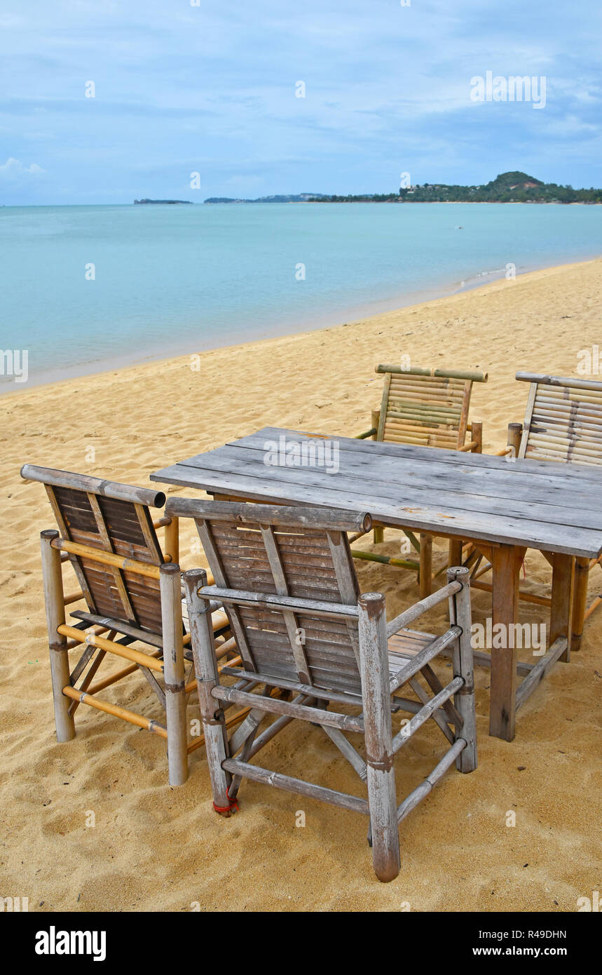 beach table and chairs