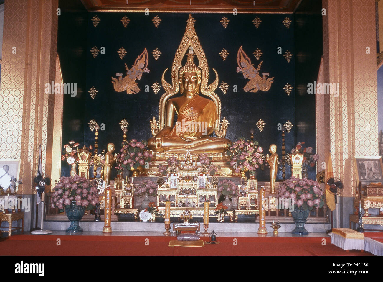 Gilded buddha in Thai temple, Bodh Gaya, Bihar, India, Asia Stock Photo